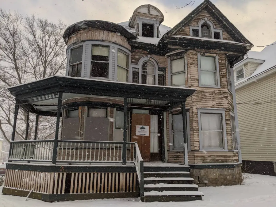 Abandoned Homes for Sale: A Hidden Opportunity in Real Estate